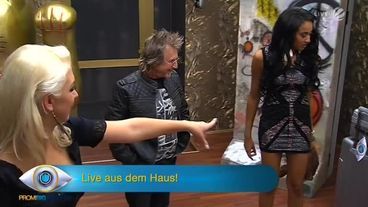 Auftaktshow: Der Einzug (1)