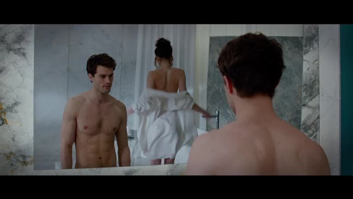 Trailer_50shades_sixx_ST1406206006_HDwide25