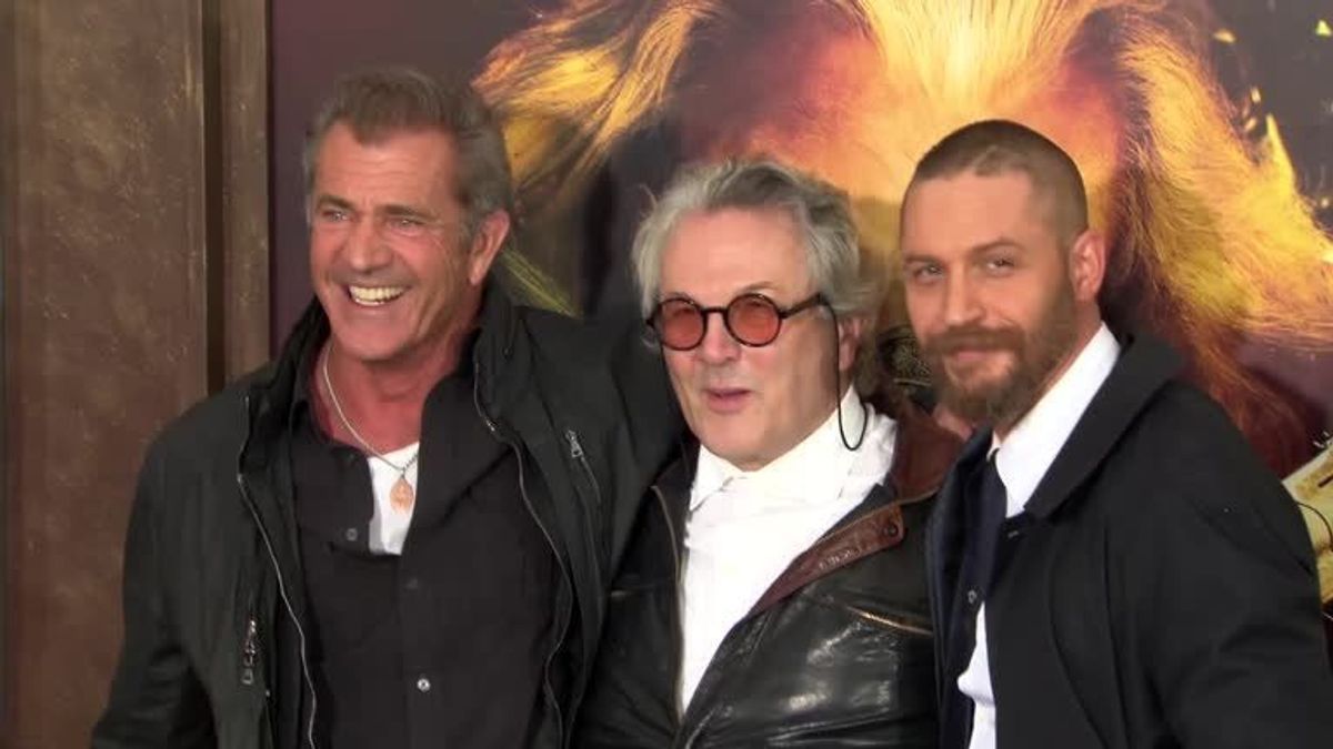 Stars_melgibsonundtomhardyaufmadmax_ST1431330577_HDwide25