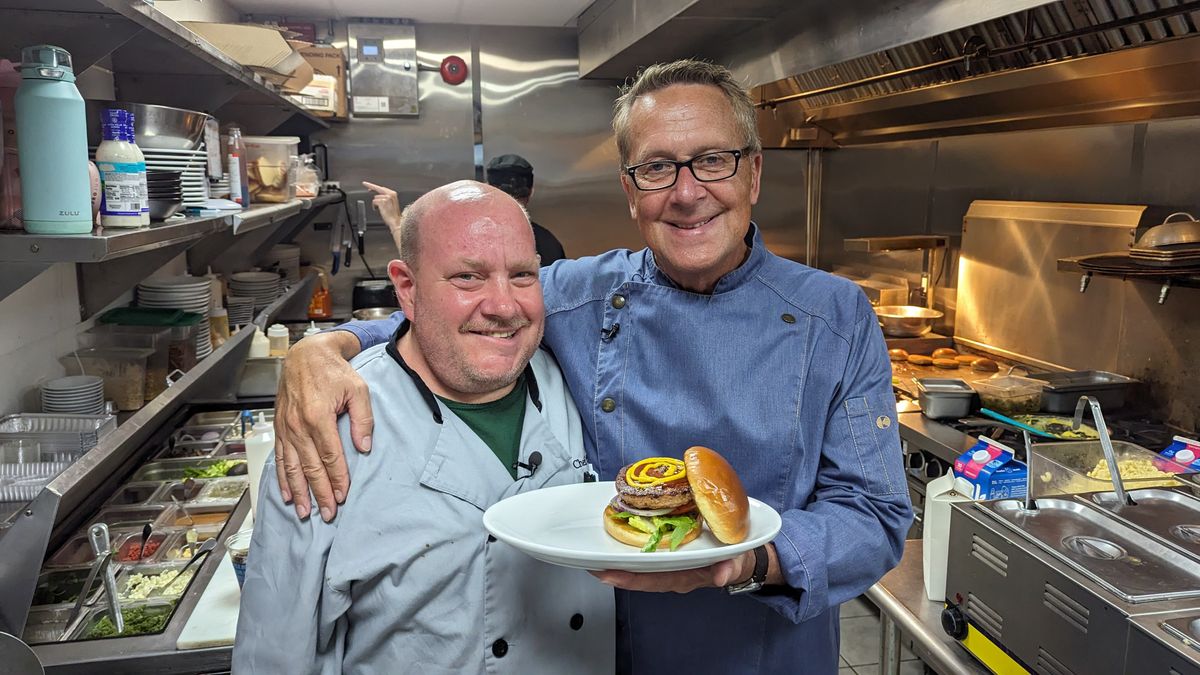 Genussvielfalt in Saint Petersburg: Von Bourbon-Bison-Steak bis veganem Burger