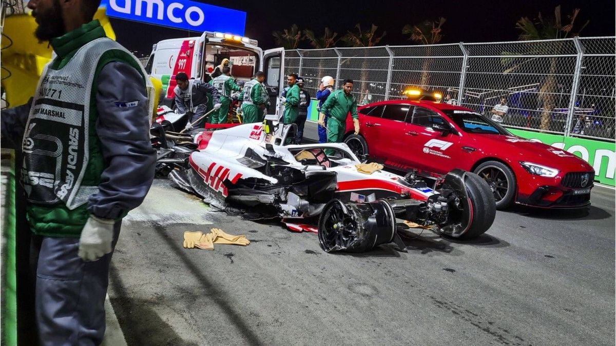 Heftiger Unfall in der Formel 1: Mick Schumacher im Krankenhaus