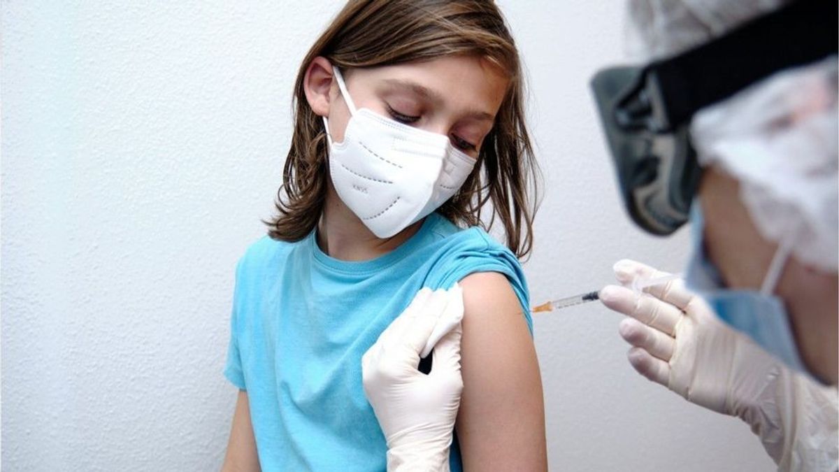 Kinder zwischen fünf und elf Jahren: Impfstoff für sie noch vor Weihnachten?