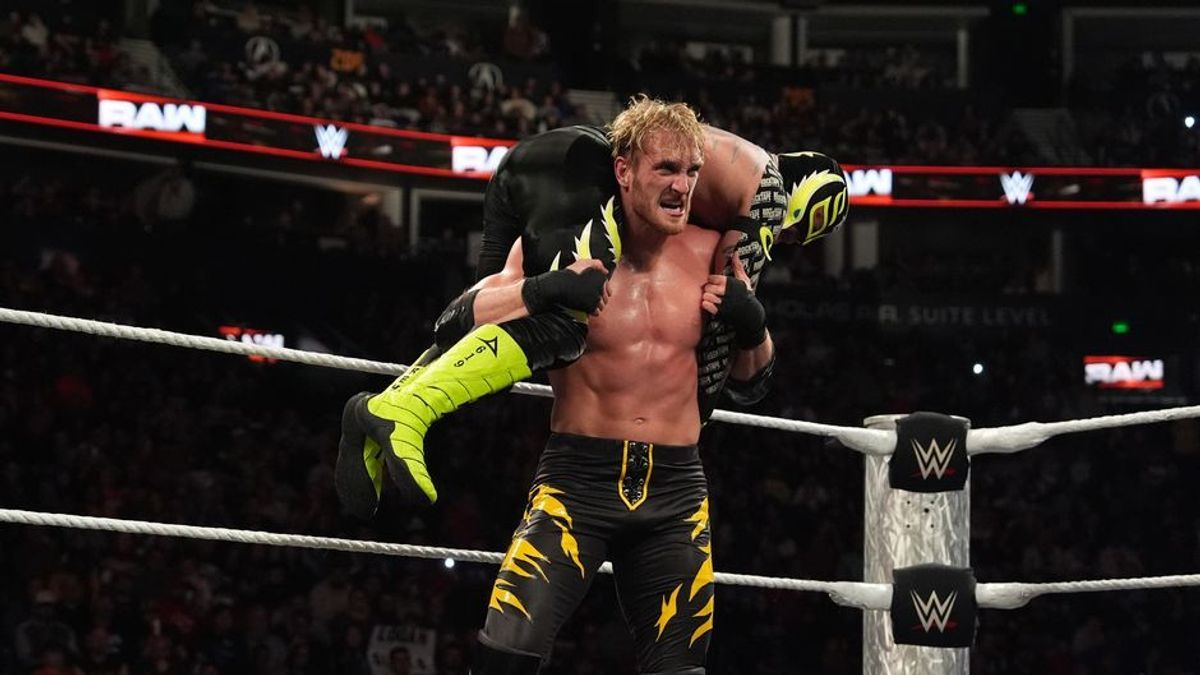 Logan Paul und Rey Mysterio kämpfen um den Einzug in die Elimination Chamber