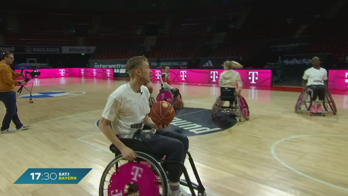 Rollstuhl-Basketball: FC Bayern-Weltmeister testen den Sport auf Rädern