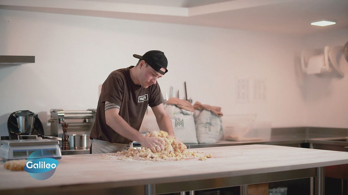 Masse mit Klasse: Gnocchi von Hand vs. vom Band