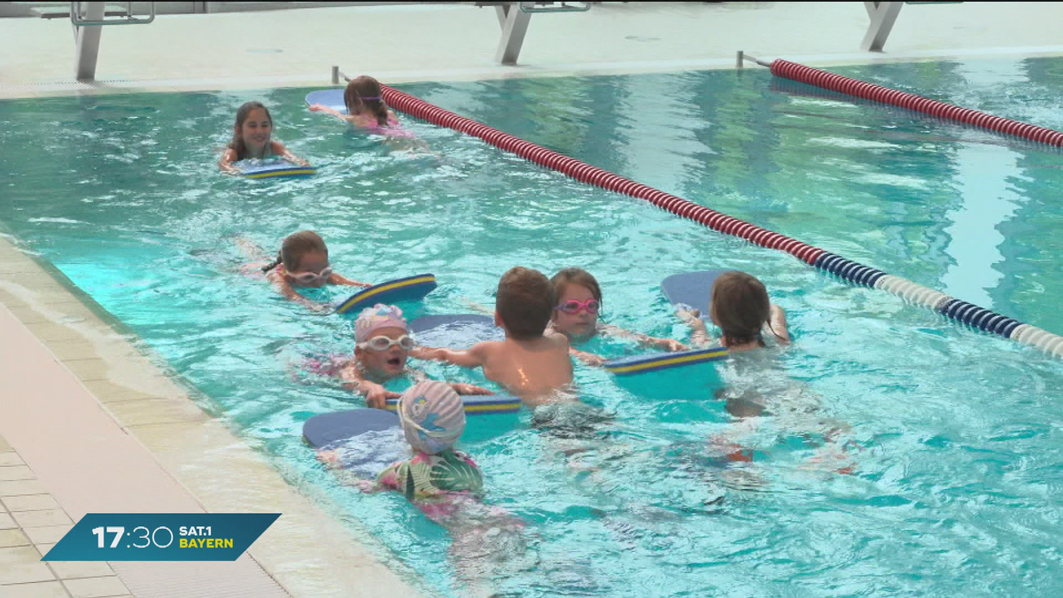 Schwimmförderung in Bayern: Jedes zweite Kind kann nicht richtig schwimmen