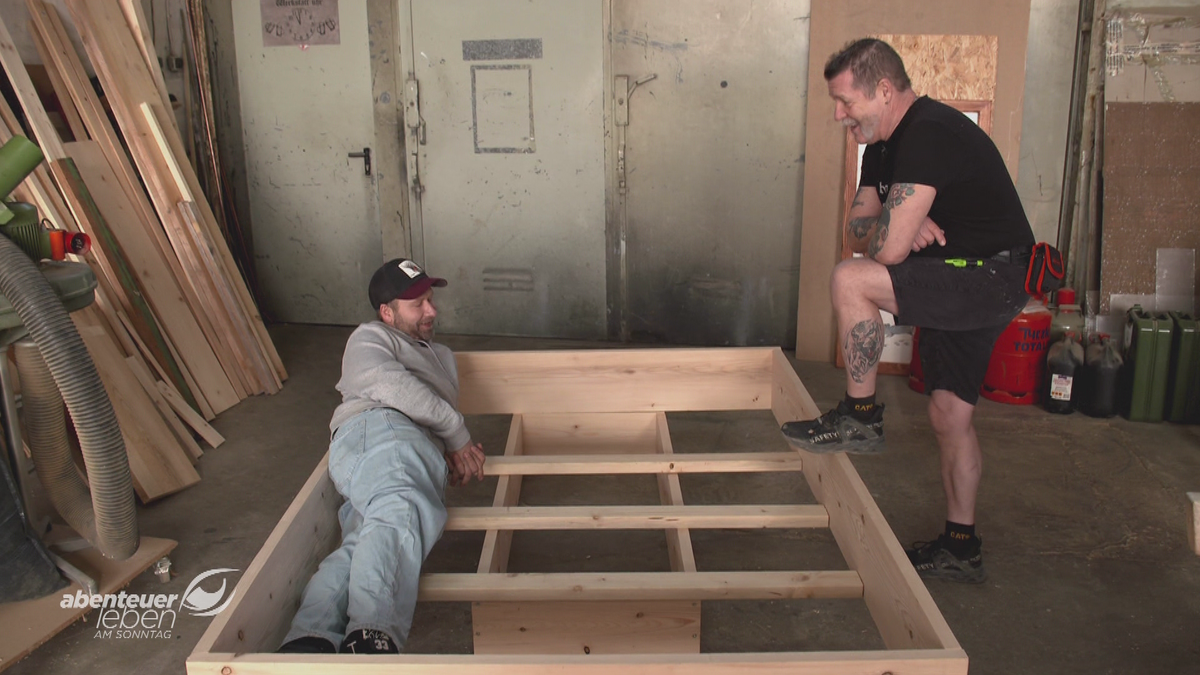 Echt magisch!  Das schwebende DIY-Bett