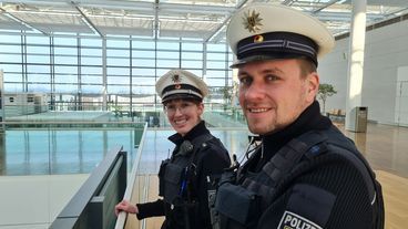 Mysteriöse Gepäckstücke und Haftbefehle – Bundespolizei Flughafen München