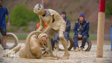 Team-Challenge: Schlammschlacht beim "Reifen-Rugby"