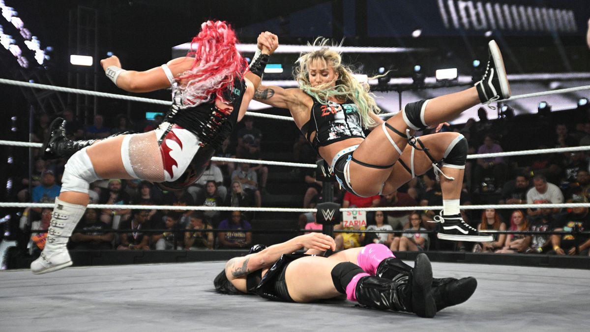 Spannende Tag Team Action mit Izzi Dame, Tatum Paxley, Sol Ruca und Zaria