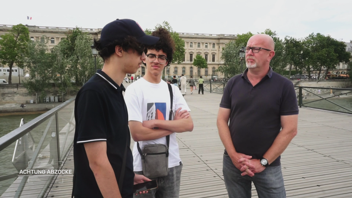 Achtung Pickpockets! So schützen Sie sich in Paris vor Taschendieben